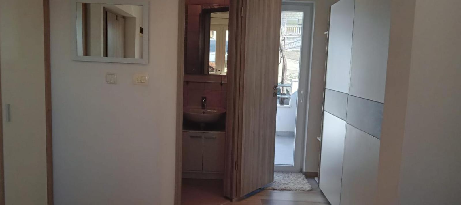 Apartment Biskupovic ドゥギ・ラット エクステリア 写真