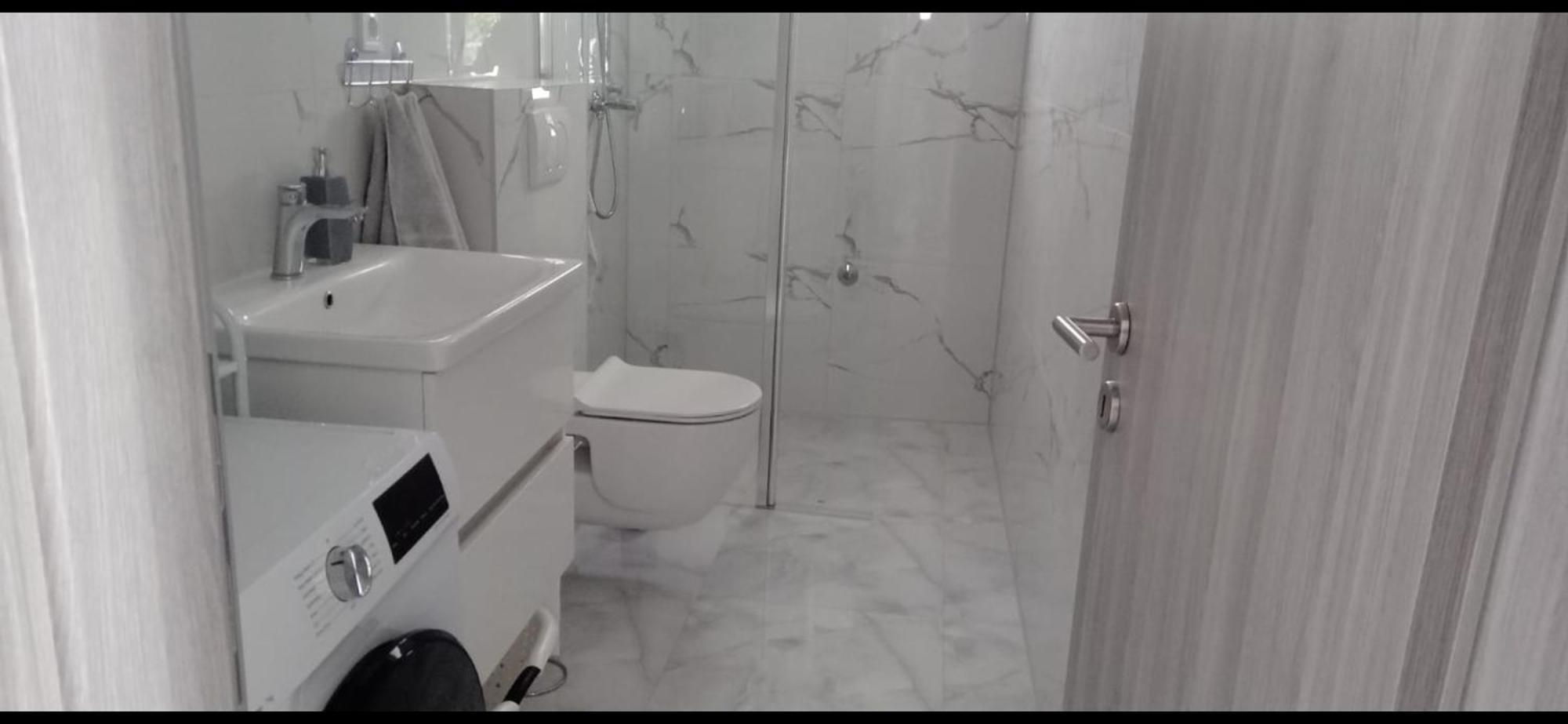 Apartment Biskupovic ドゥギ・ラット エクステリア 写真