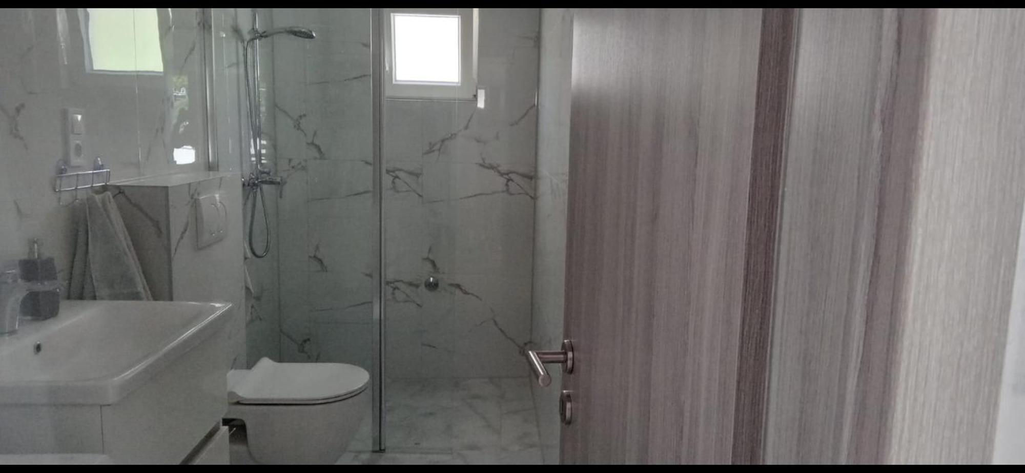 Apartment Biskupovic ドゥギ・ラット エクステリア 写真